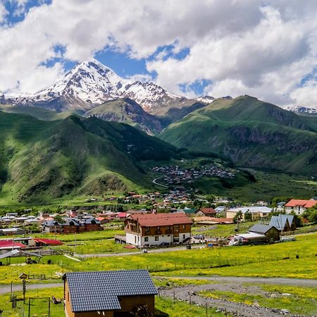 Kazbegi 5054 Hotel Bagian luar foto