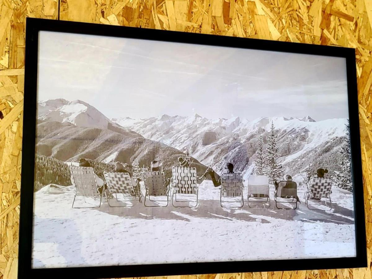 Kazbegi 5054 Hotel Bagian luar foto