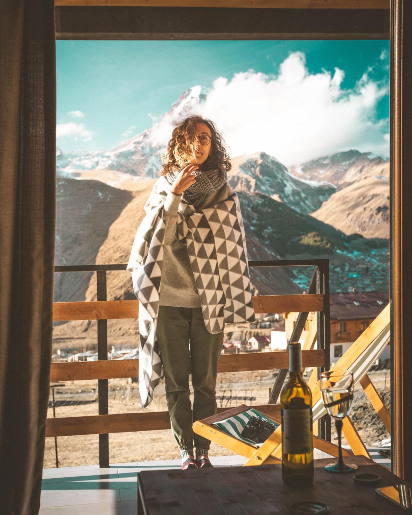 Kazbegi 5054 Hotel Bagian luar foto