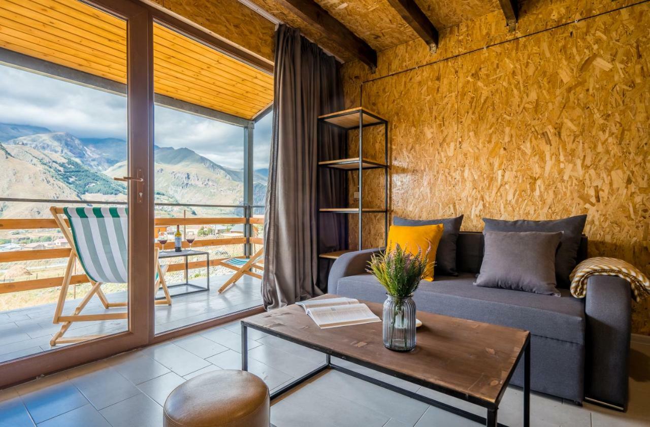 Kazbegi 5054 Hotel Bagian luar foto
