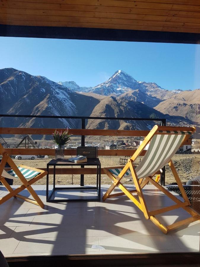 Kazbegi 5054 Hotel Bagian luar foto